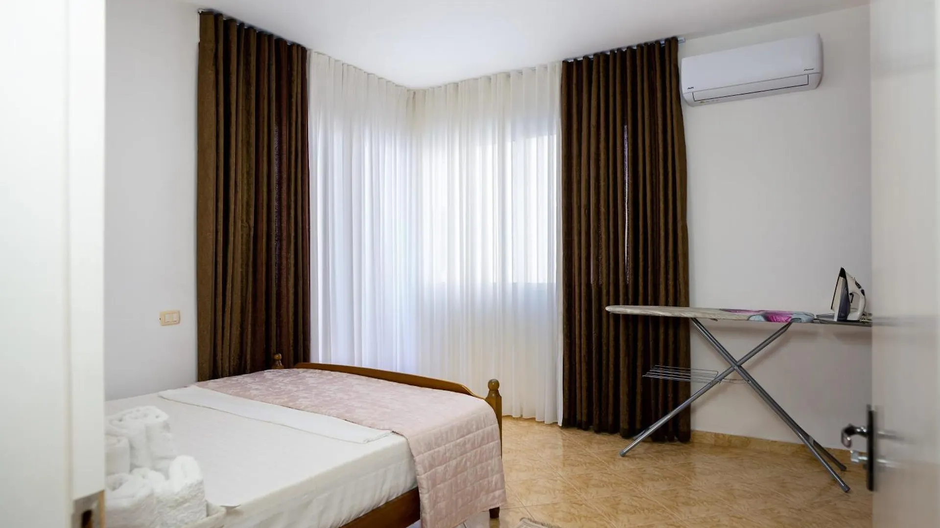 Sea Shell Apartments Δυρράχιο