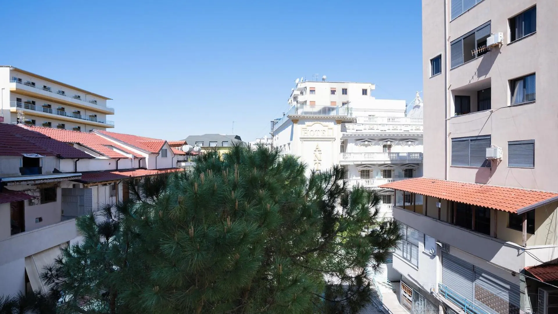 Sea Shell Apartments Δυρράχιο